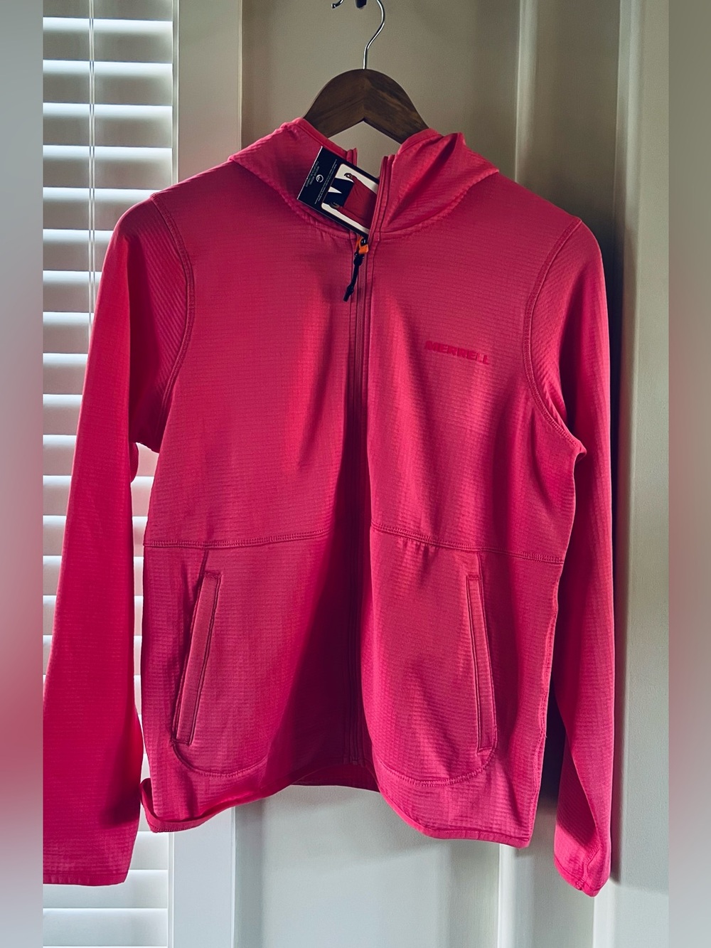 Merrell Ladies Pink Hooded Zip-Up Jacket - small